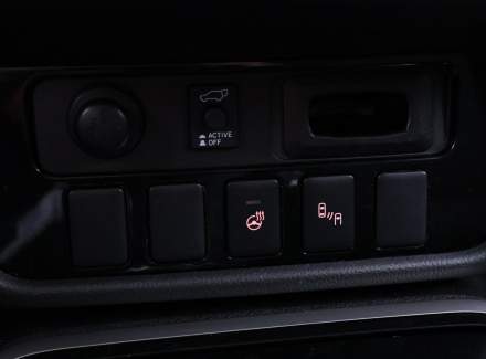 Mitsubishi - Outlander