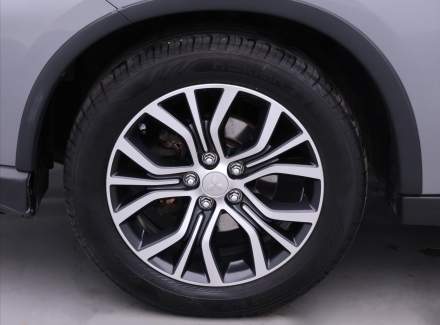 Mitsubishi - Outlander