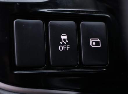 Mitsubishi - Outlander