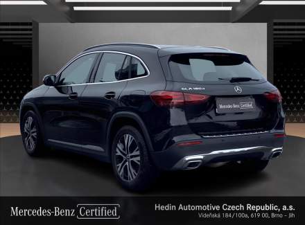 Mercedes-Benz - GLA
