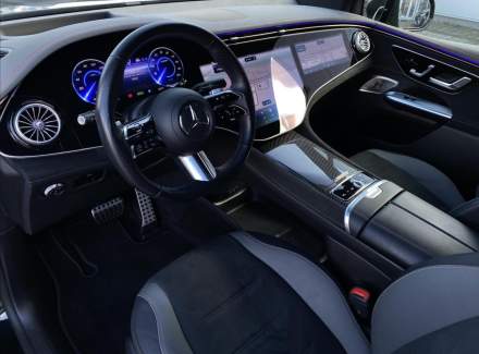 Mercedes-Benz - EQE
