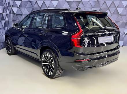 Volvo - XC90