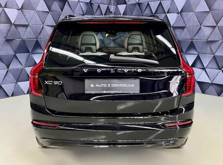 Volvo - XC90