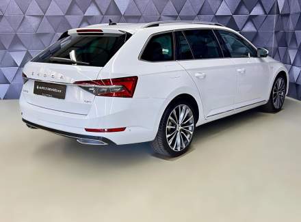 Škoda - Superb