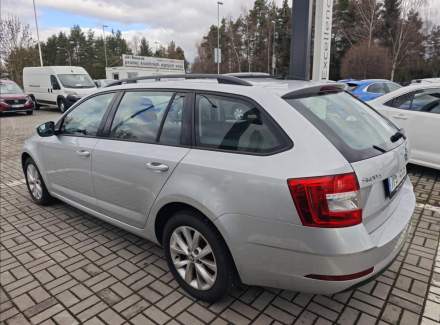 Škoda - Octavia