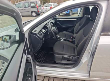 Škoda - Octavia