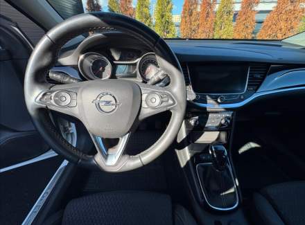 Opel - Astra