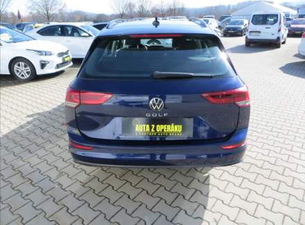 Volkswagen - Golf