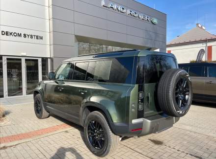 Land Rover - Defender