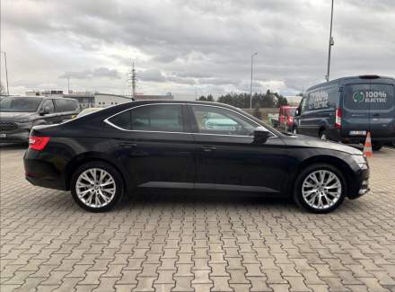 Škoda - Superb
