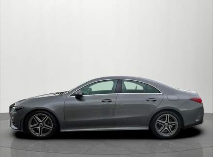 Mercedes-Benz - CLA