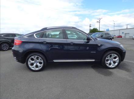 BMW - X6