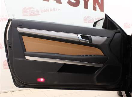 Mercedes-Benz - E-class