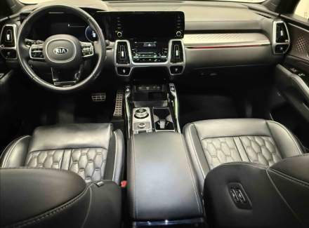 Kia - Sorento