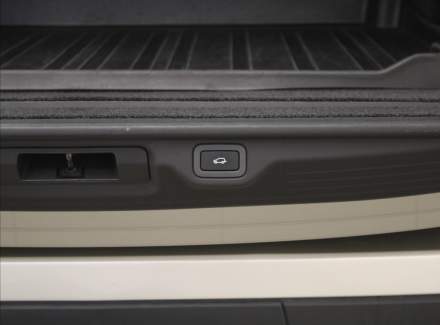 Land Rover - Range Rover