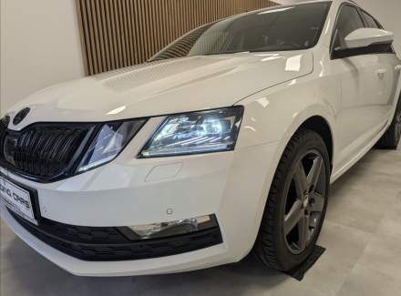 Škoda - Octavia