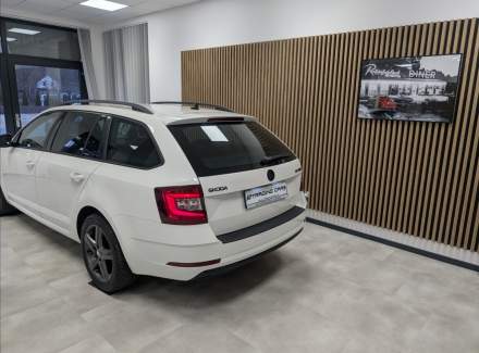 Škoda - Octavia