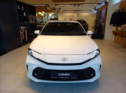 Toyota - Camry