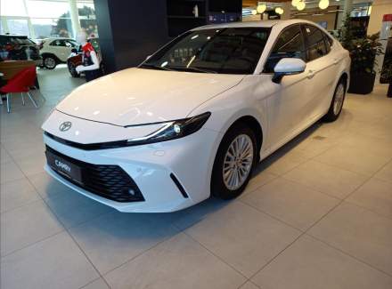 Toyota - Camry