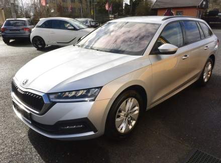 Škoda - Octavia