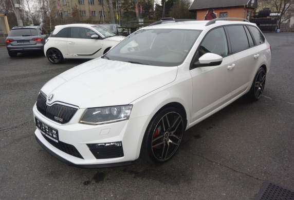 Škoda - Octavia