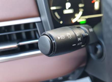 Mitsubishi - Outlander