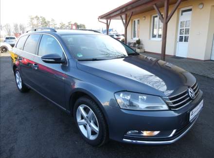 Volkswagen - Passat