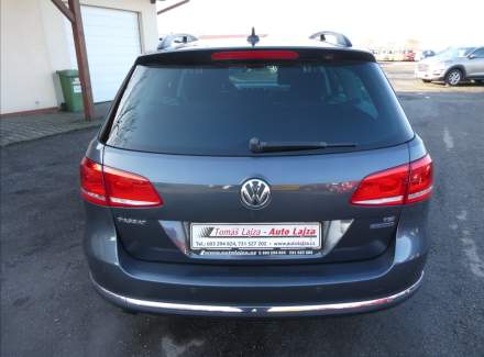 Volkswagen - Passat