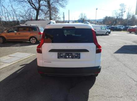 Dacia - Jogger