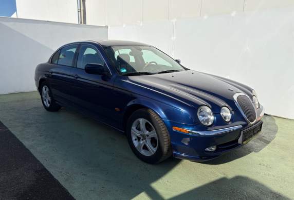 Jaguar - S-type