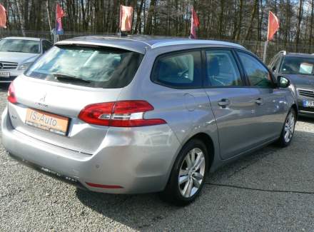 Peugeot - 308