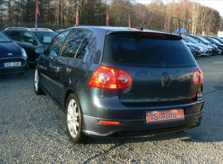 Volkswagen - Golf