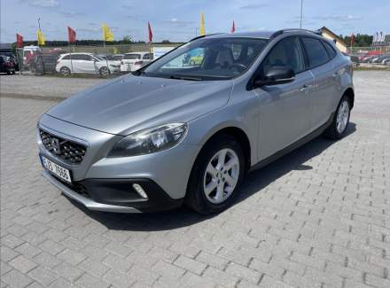Volvo - V40