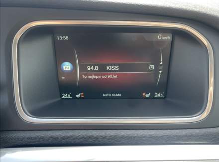 Volvo - V40