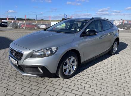 Volvo - V40
