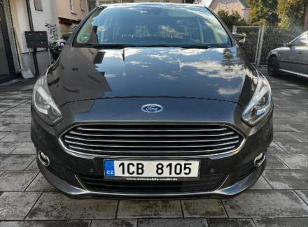 Ford - S-MAX