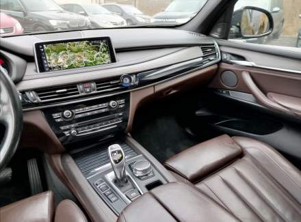 BMW - X5