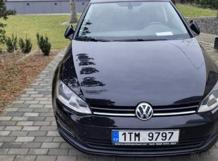 Volkswagen - Golf