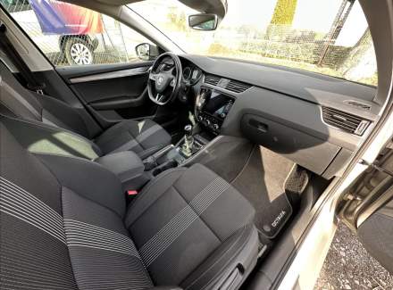 Škoda - Octavia