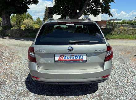 Škoda - Octavia