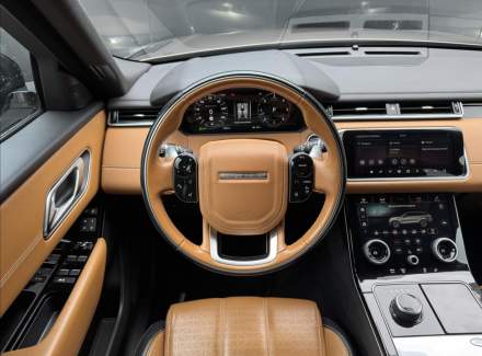 Land Rover - Range Rover Velar