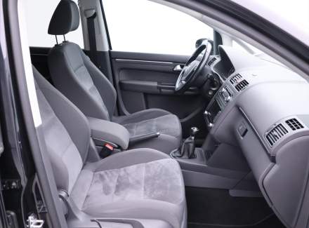 Volkswagen - Touran
