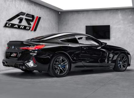 BMW - M8
