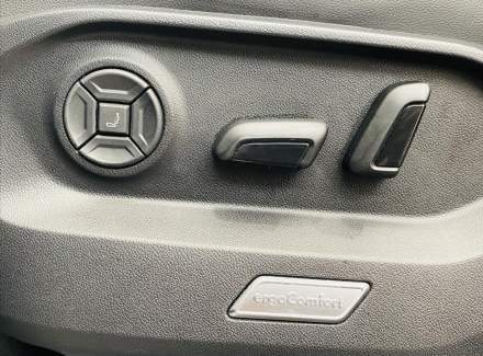 Volkswagen - Touareg