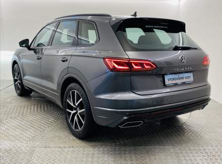 Volkswagen - Touareg