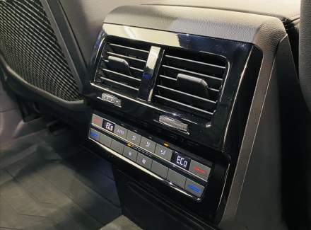 Volkswagen - Touareg