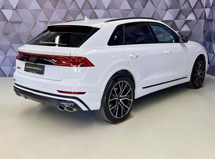 Audi - SQ8