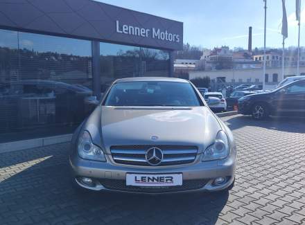 Mercedes-Benz - CLS