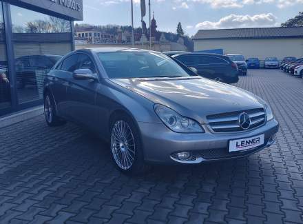 Mercedes-Benz - CLS