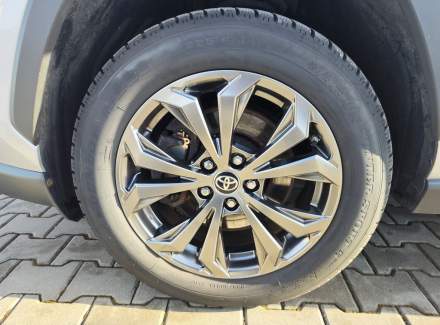 Toyota - RAV 4